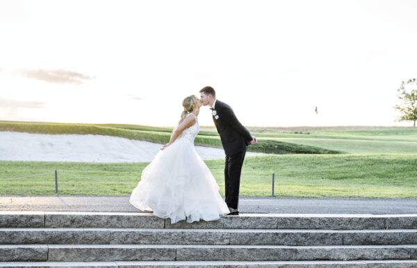 Black, White and a Hint of Rose Gold at This NJ Wedding