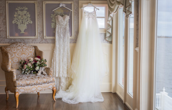 A Jersey Shore Wedding With Romance and Whimsy