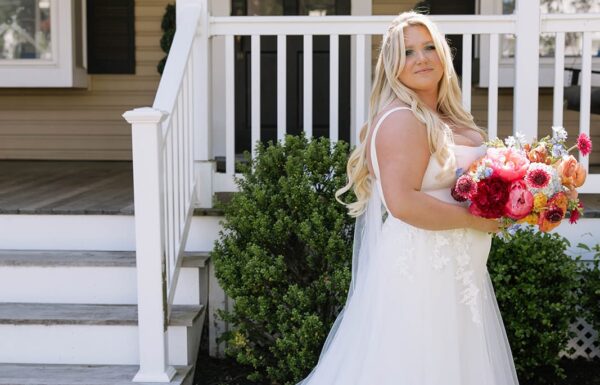 A Laidback Jersey Shore Wedding With a Backyard Feel