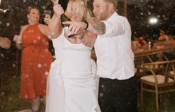 A Laidback Jersey Shore Wedding With a Backyard Feel