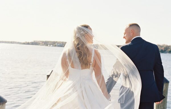 This Wedding Embraced the Bride and Groom’s Love of the Shore
