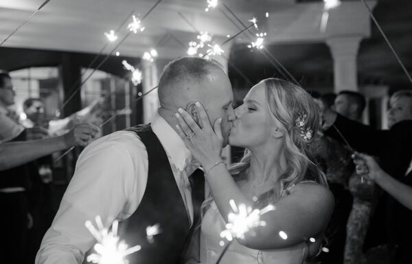 This Wedding Embraced the Bride and Groom’s Love of the Shore