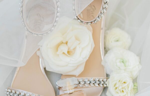 A Dreamy Winter Wedding at the Estate at Florentine Gardens