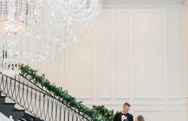 A Dreamy Winter Wedding at the Estate at Florentine Gardens