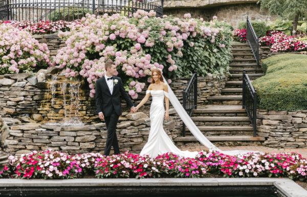 Crisp Linens, Lush Florals and Candlelit Tables at This Elegant Park Savoy Wedding