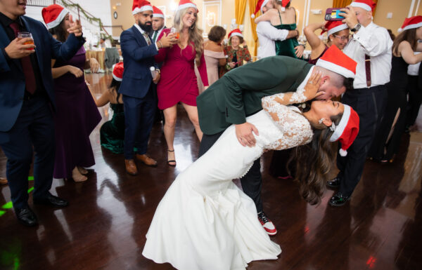 A Christmas-Inspired Wedding “Straight Out of a Hallmark Movie”