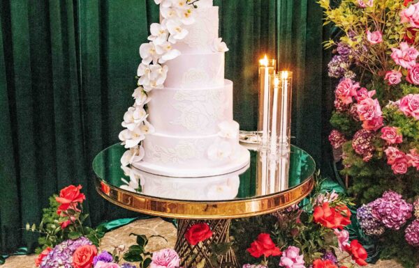 Jewel Tones & Extravagant Flowers Made This Park Chateau Wedding So Luxe