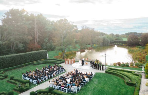 A “Modern East Meets West”-Themed Wedding at The Park Chateau