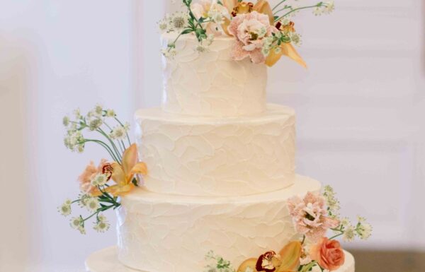 A “Modern East Meets West”-Themed Wedding at The Park Chateau