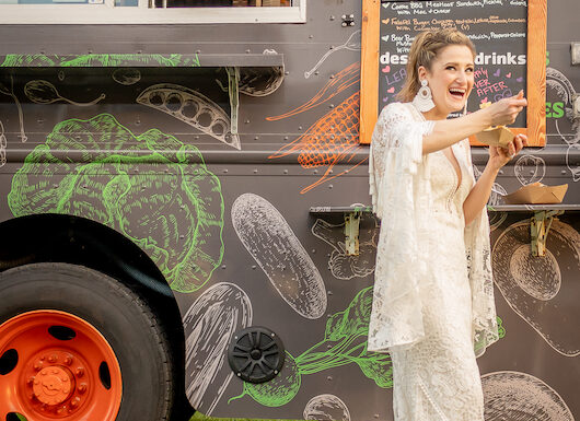 Food Trucks, Local Craft Beer And Barnyard Animals at This Farm Wedding