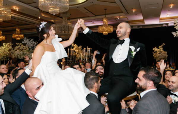 A Standout Sweetheart Table at This Black-And-White Wedding