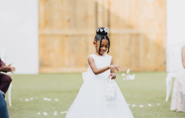 An elegant wedding at Perona Farms in Andover, New Jersey.