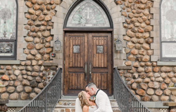A Christmas-themed wedding at Olde Mill Inn in Basking Ridge, New Jersey.