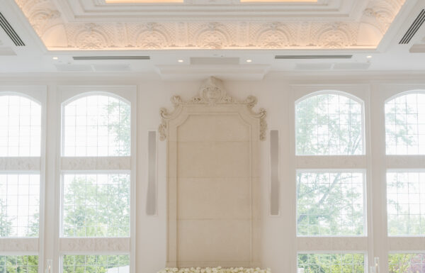 A Concert Stage Proposal, All-White Florals, and Breakfast Sandwiches on the Dance Floor at the Estate at Florentine Gardens