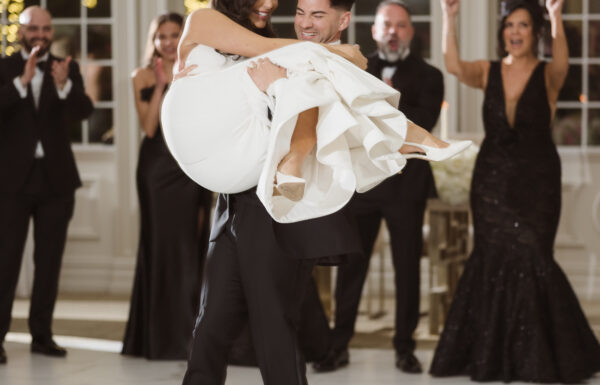 A Concert Stage Proposal, All-White Florals, and Breakfast Sandwiches on the Dance Floor at the Estate at Florentine Gardens