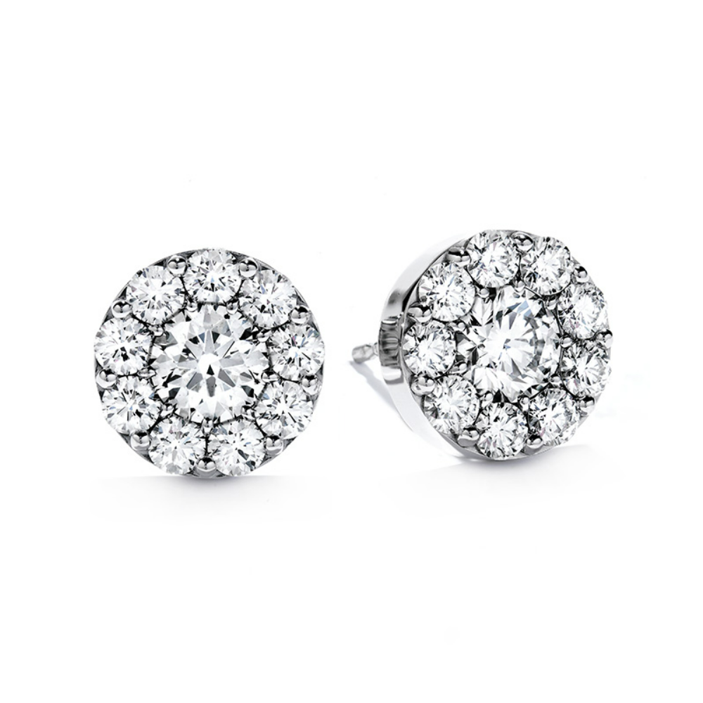 Roman Jewelers in Bridgewater, New Jersey has many options for wedding day jewelry.