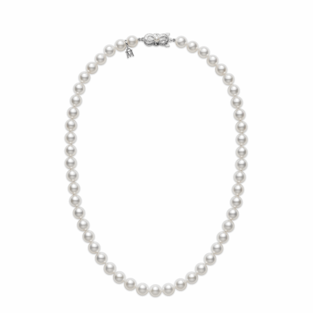 Roman Jewelers in Bridgewater, New Jersey has many options for wedding day jewelry.