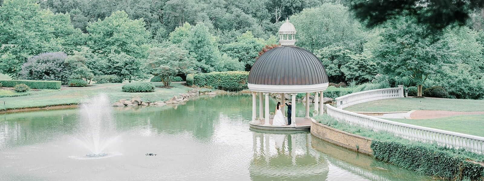 A Fairytale Wedding Come True at the Ashford Estate