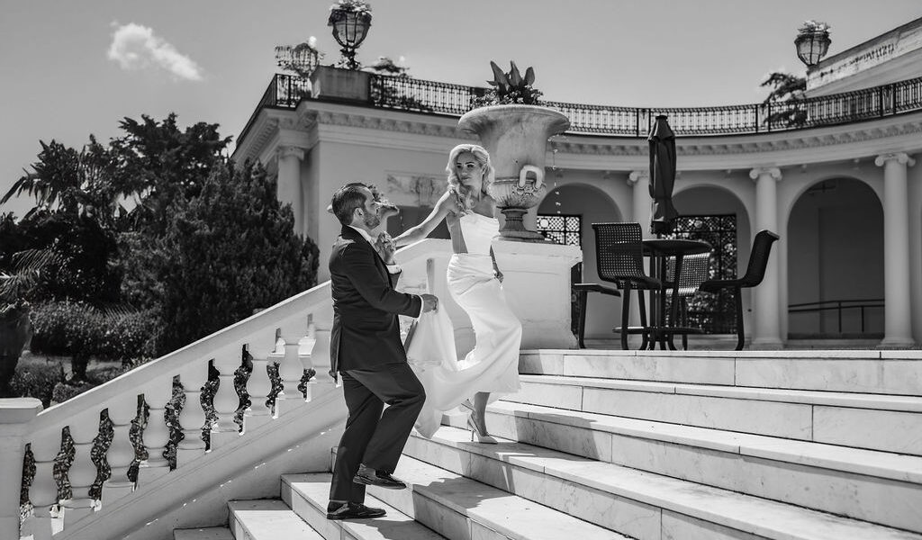 A Seaside Elegance Fourth of July Wedding at The Avenue