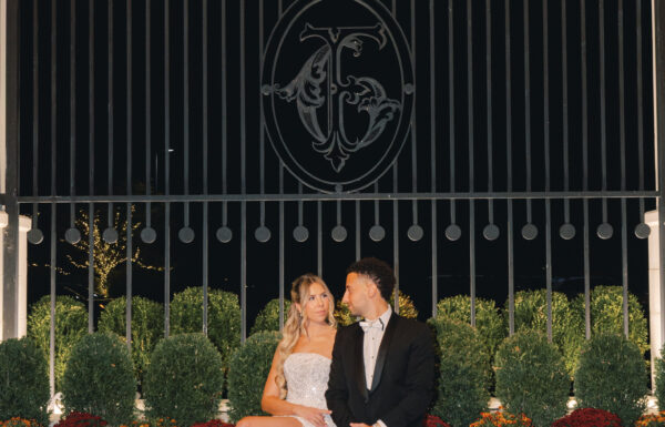 She Saved Her Photographer’s Life in the ER—He Shot Her Wedding at the Estate at Florentine Gardens
