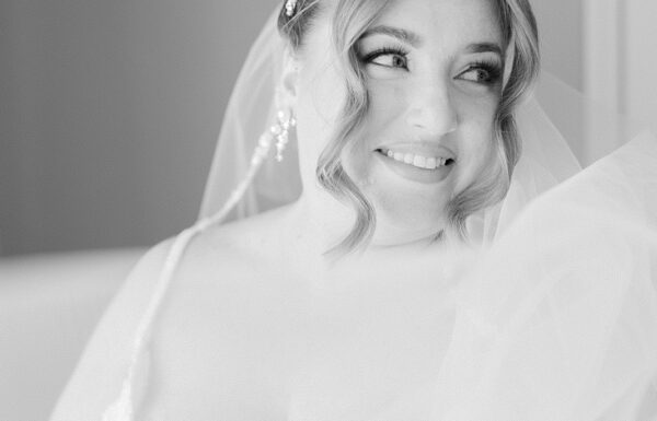 Waterfront Views Set the Scene for This Clarks Landing Yacht Club Wedding