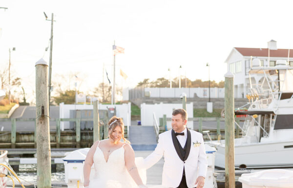 Waterfront Views Set the Scene for This Clarks Landing Yacht Club Wedding