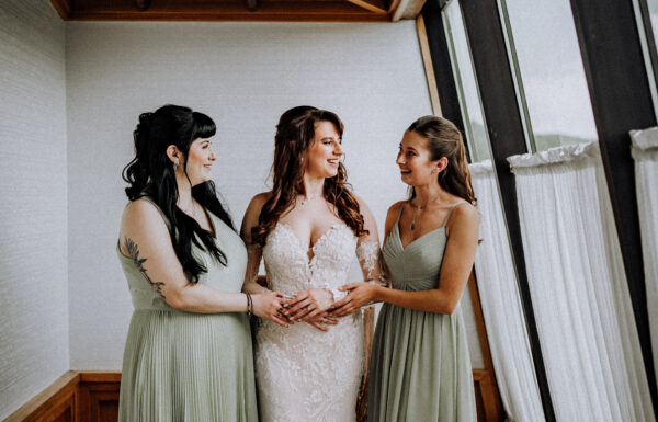 Their First Look Was on a Red Bridge Surrounded by Cherry Blossoms at The Views at Mt Fuji