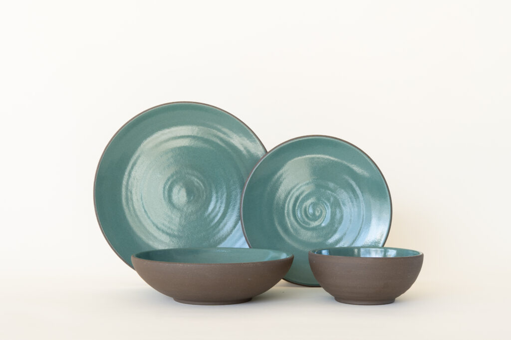 Jono Pandolfi handcrafted Coupe dishes as seen on The Bear, a unique wedding registry pick from Hudson County NJ

