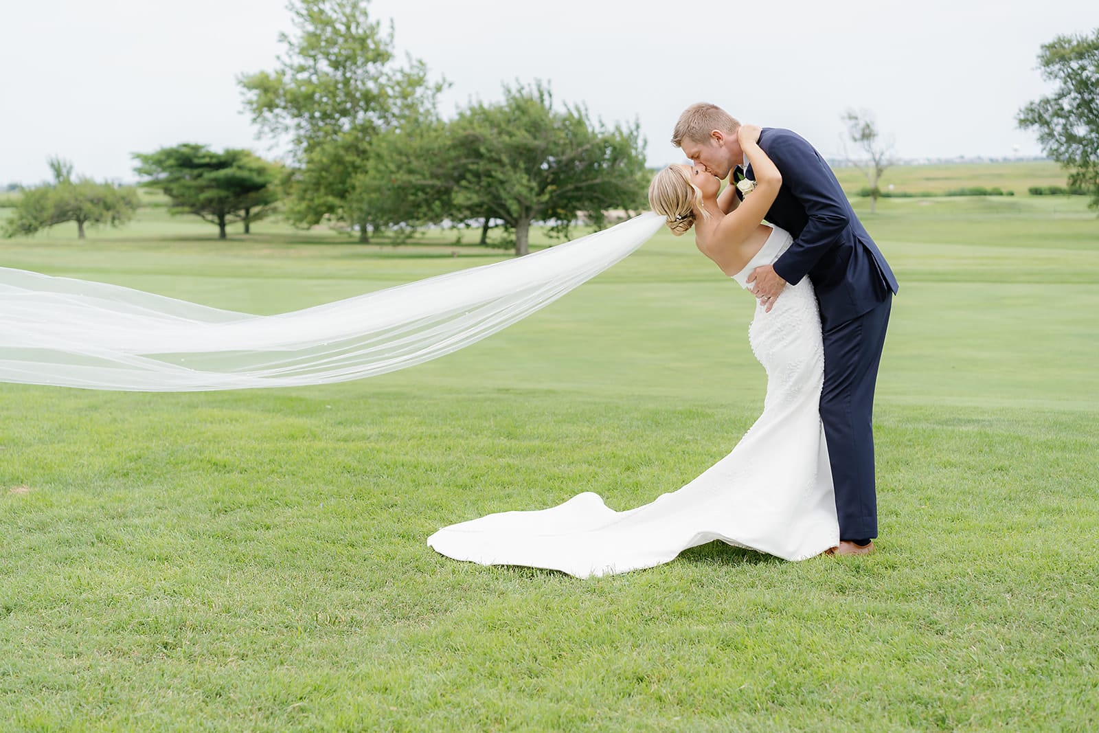 A Linwood Country Club wedding.