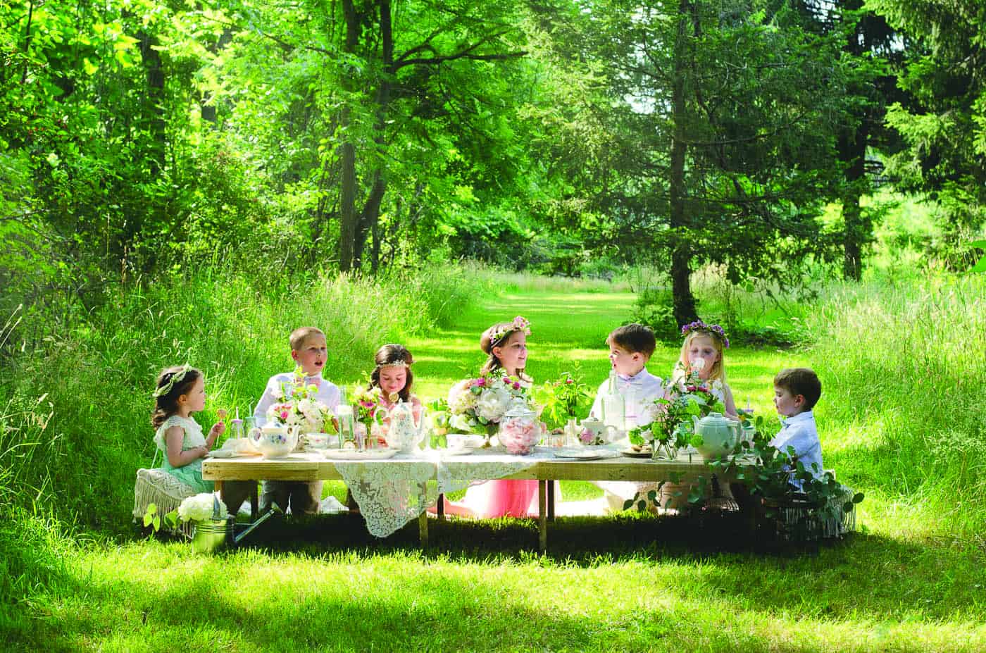 Should You Have a Kids Table at Your Wedding?