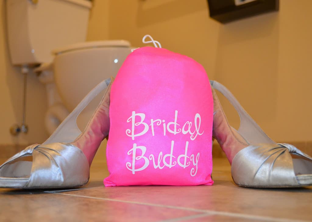 Save this!! If you're engaged, cosplay or pageant, Bridal Buddy will keep  your gown clean and dry outdoors and in the bathroom! I total…